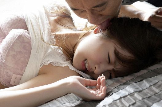 Vợ dâm đăng kí tham gia câu lạc bộ đổi chồng để tìm cảm giác mới