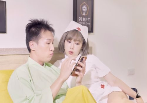 Y tá Li Nana sex với bệnh nhân để giúp nhanh khỏi