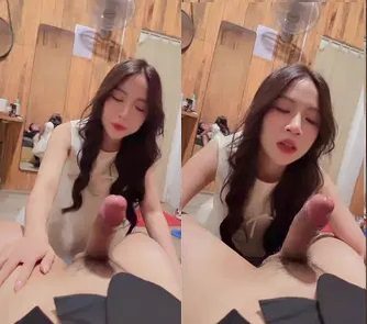 Nhìn hàng anh là em muốn mút liền