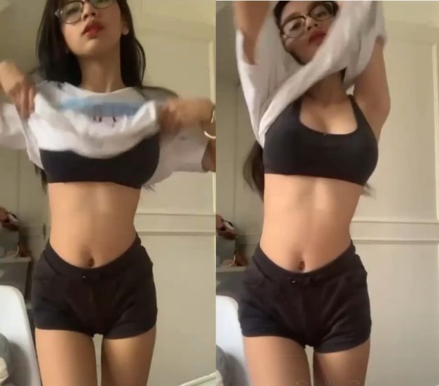 Làm tình VN em ngực tròn quyến rũ